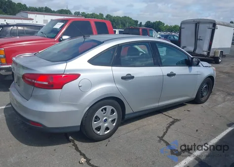 2016 Ford Focus S from USA, damaged, VIN 1FADP3E20GL354091